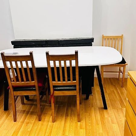3 Bed House East London Home Dış mekan fotoğraf
