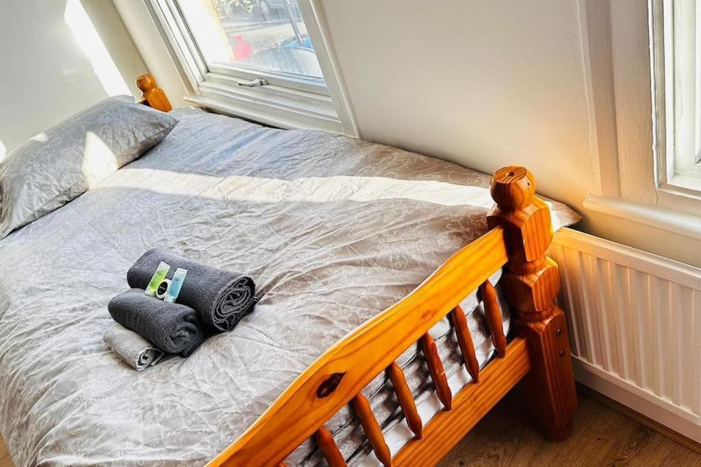 3 Bed House East London Home Dış mekan fotoğraf