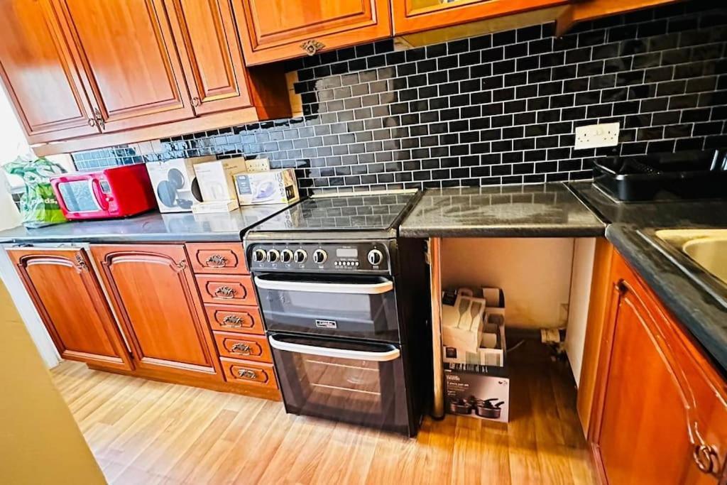 3 Bed House East London Home Dış mekan fotoğraf